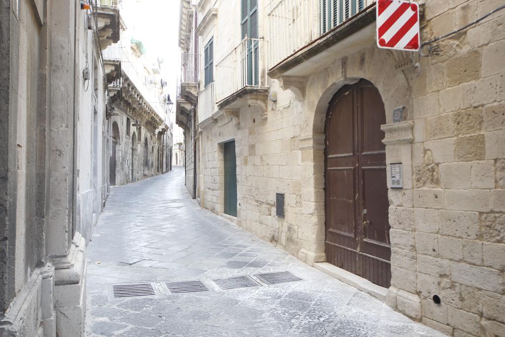 Ortigia Camere Con Vista Da Giulio B&B Syracuse Eksteriør bilde