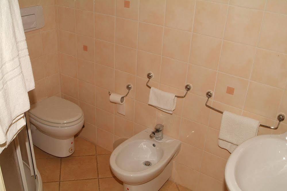 Ortigia Camere Con Vista Da Giulio B&B Syracuse Eksteriør bilde